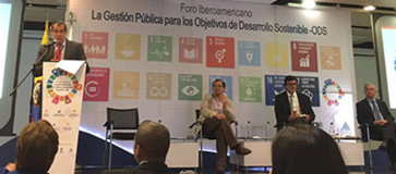 Chile expone sobre Trabajo Decente en Foro Iberoamericano y participa del Consejo Directivo del CLAD en Colombia