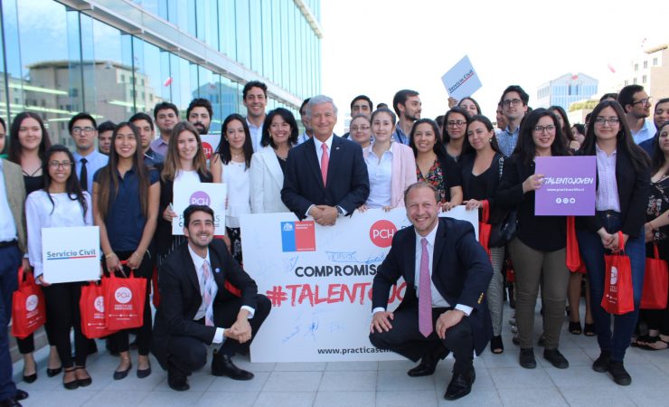 Ministro de Hacienda y Servicio Civil lanzan agenda #TalentoJoven
