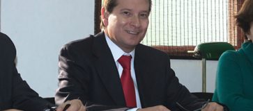 Nombran a Director Nacional de Aduanas