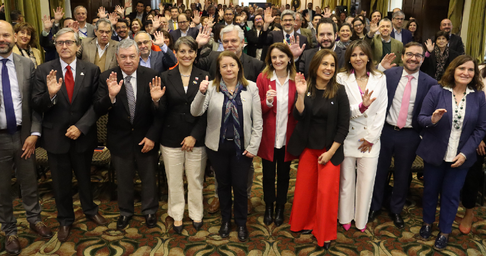Imagen de noticia Chile Mejora su Posición en el Índice de Desarrollo de Servicios Civiles que Elabora el BID