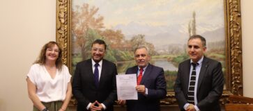 Servicio Civil firma convenio con la Facultad de Derecho de la U. de Chile para la implementación de una prueba para seleccionar a los futuros Notarios