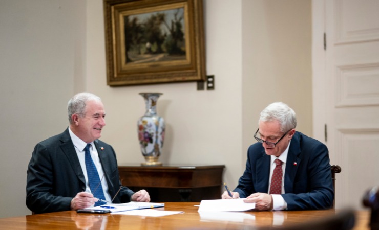 Imagen de noticia S.E. el Presidente de la República, José Antonio Kast, se reunió con el director del Servicio Civil, Pedro Lea-Plaza